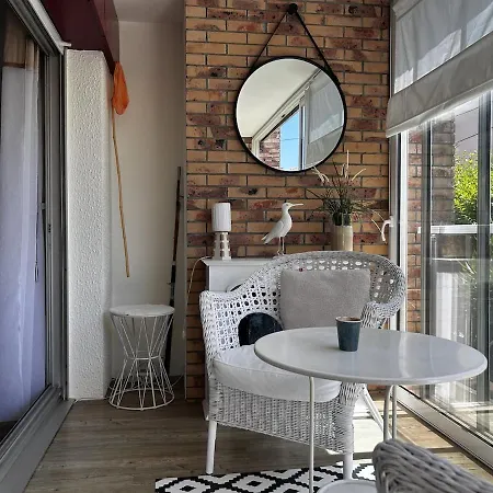 Plaisance Balcon, Cocon Cosy & A Pied * Αρασόν