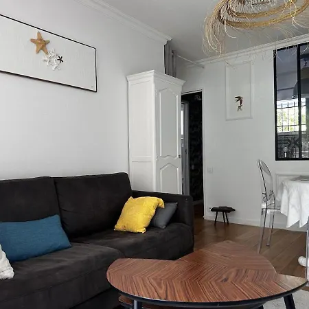 Plaisance Balcon, Cocon Cosy & A Pied * Αρασόν